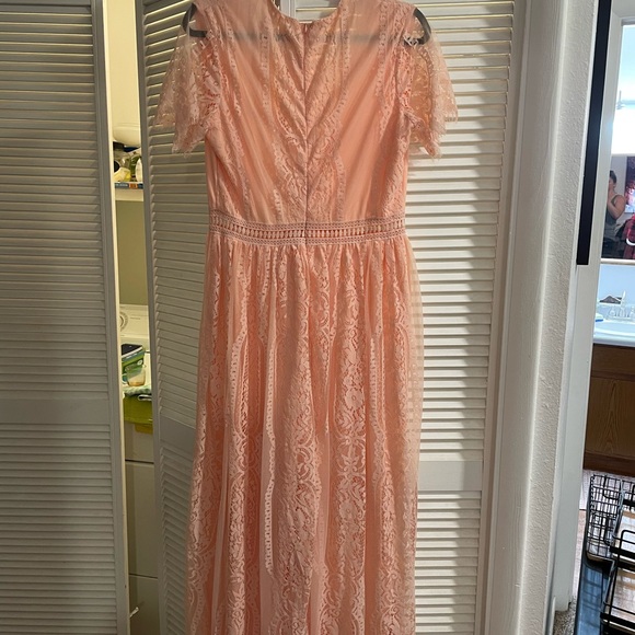 Pink dress - Picture 3 of 4